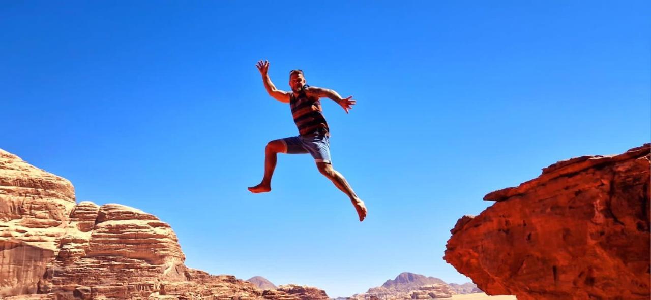 Bedouin Holidays Camp And Jeep Tours Wadi Rum Ngoại thất bức ảnh