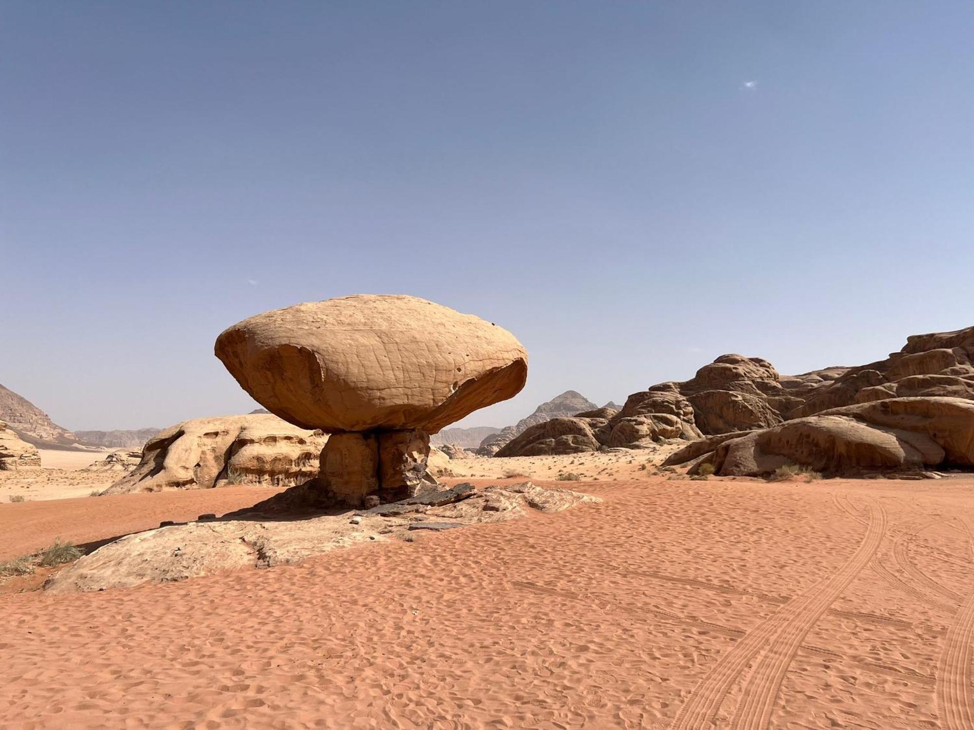Bedouin Holidays Camp And Jeep Tours Wadi Rum Ngoại thất bức ảnh