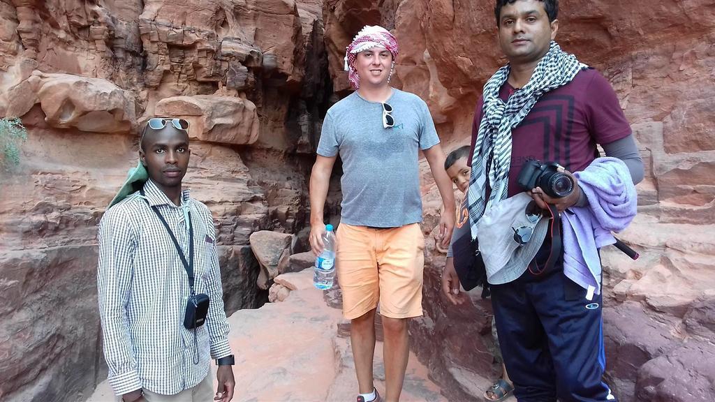 Bedouin Holidays Camp And Jeep Tours Wadi Rum Ngoại thất bức ảnh